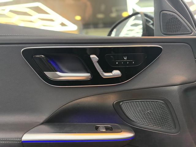 Cクラス C200 4マチックアバンギャルド AMGライン ワンオーナー AMGラインP ベーシックパッケージ 純正ナビ 360°カメラ パワートランク ヘッドアップディスプレイ LEDヘッドライト ドラレコ シートヒーター ETC アンビエントライト(13枚目)