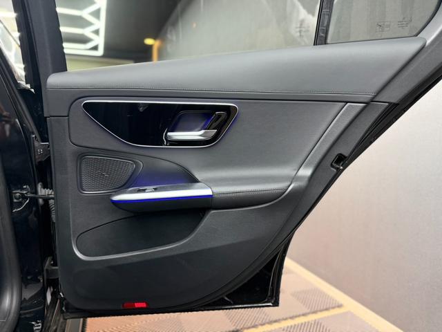 Cクラス C200 4マチックアバンギャルド AMGライン ワンオーナー AMGラインP ベーシックパッケージ 純正ナビ 360°カメラ パワートランク ヘッドアップディスプレイ LEDヘッドライト ドラレコ シートヒーター ETC アンビエントライト(16枚目)