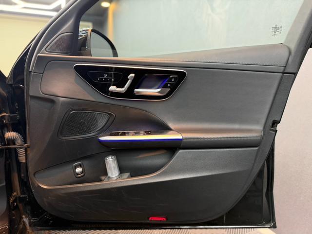 Cクラス C200 4マチックアバンギャルド AMGライン ワンオーナー AMGラインP ベーシックパッケージ 純正ナビ 360°カメラ パワートランク ヘッドアップディスプレイ LEDヘッドライト ドラレコ シートヒーター ETC アンビエントライト(19枚目)