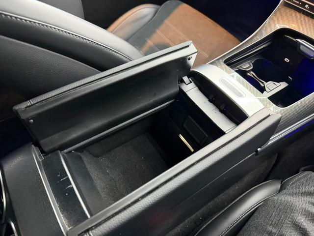 Cクラス C200 4マチックアバンギャルド AMGライン ワンオーナー AMGラインP ベーシックパッケージ 純正ナビ 360°カメラ パワートランク ヘッドアップディスプレイ LEDヘッドライト ドラレコ シートヒーター ETC アンビエントライト(35枚目)