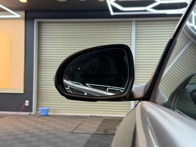 Cクラス C200 4マチックアバンギャルド AMGライン ワンオーナー AMGラインP ベーシックパッケージ 純正ナビ 360°カメラ パワートランク ヘッドアップディスプレイ LEDヘッドライト ドラレコ シートヒーター ETC アンビエントライト(50枚目)