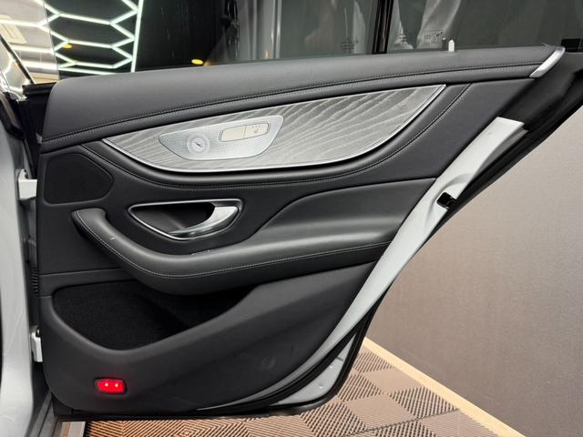 CLSクラス CLS450 4マチック スポーツ エクスクルーシブパッケージ ワンオーナー パノラミックスライディングルーフ 黒レザー レーダーセーフティ 純正ナビ ブルメスター HUD ベンチレーター 360°カメラ ドラレコ パワートランク(18枚目)