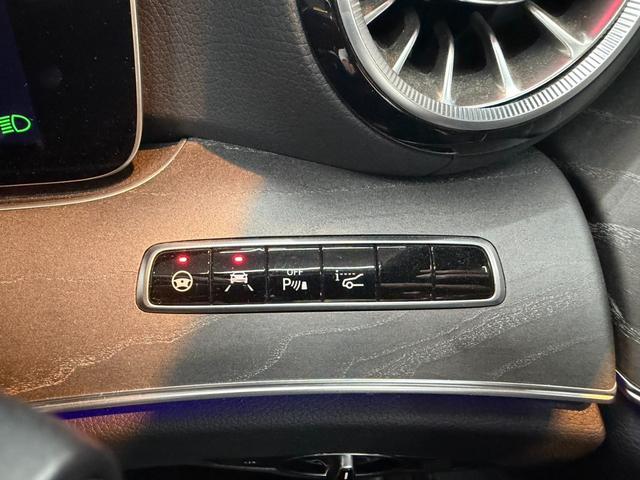 CLSクラス CLS450 4マチック スポーツ エクスクルーシブパッケージ ワンオーナー パノラミックスライディングルーフ 黒レザー レーダーセーフティ 純正ナビ ブルメスター HUD ベンチレーター 360°カメラ ドラレコ パワートランク(32枚目)