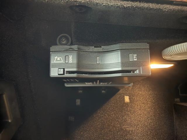 CLSクラス CLS450 4マチック スポーツ エクスクルーシブパッケージ ワンオーナー パノラミックスライディングルーフ 黒レザー レーダーセーフティ 純正ナビ ブルメスター HUD ベンチレーター 360°カメラ ドラレコ パワートランク(50枚目)