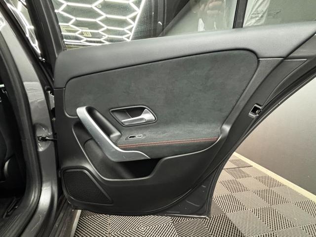 Aクラスセダン A180 スタイルセダン AMGライン レーダーセーフティパッケージ 純正ナビ フルセグTV バックガイドモニター ハーフレザーシート シートヒーター メモリ付パワーシート 純正アルミ ブラインドスポットモニター(26枚目)