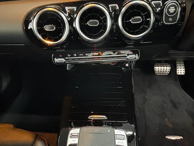 Aクラスセダン A180 スタイルセダン AMGライン レーダーセーフティパッケージ 純正ナビ フルセグTV バックガイドモニター ハーフレザーシート シートヒーター メモリ付パワーシート 純正アルミ ブラインドスポットモニター(44枚目)