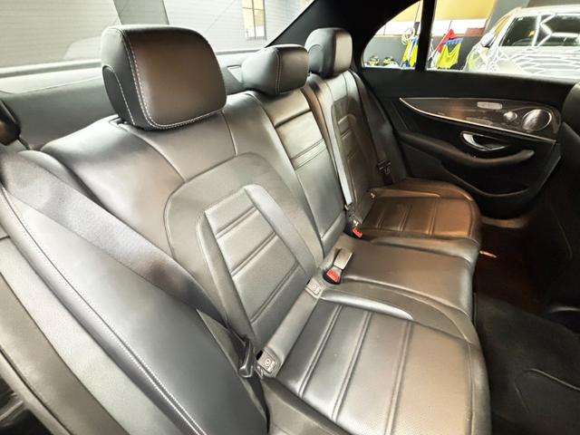 Ｅクラス Ｅ４３　４マチック　レーダーセーフティパッケージ　ヘッドアップディスプレイ　黒レザーシート　純正ナビ　３６０°カメラ　パワーシート　シートヒーター　アンビエントライト　ブルメスター　フルセグＴＶ　パワーバックドア（16枚目）