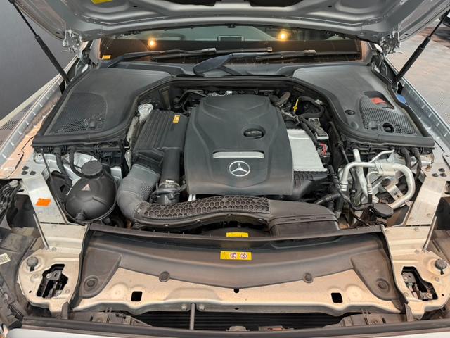 Ｅクラス Ｅ２００　アバンギャルド　スポーツ　サンルーフ　レザーエクスクルーシブパッケージ　アダプティブクルーズコントロール　ヘッドアップディスプレイ　前後シートヒーター　レザーシート　全方位カメラ　ブルメスター　パフュームアトマイザー（64枚目）