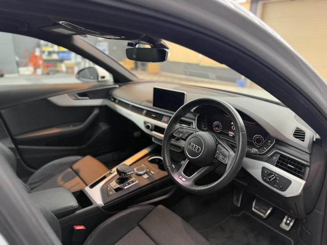 Ａ４アバント ２．０ＴＦＳＩクワトロスポーツ　Ｓラインパッケージ　アダプティブクルーズコントロール　フルセグＴＶ　パワーバックドア　パワーシート　Ｂｌｕｅｔｏｏｔｈ　全方位カメラ　純正ナビ　純正ＡＷ１８インチ　ＥＴＣ２．０（23枚目）