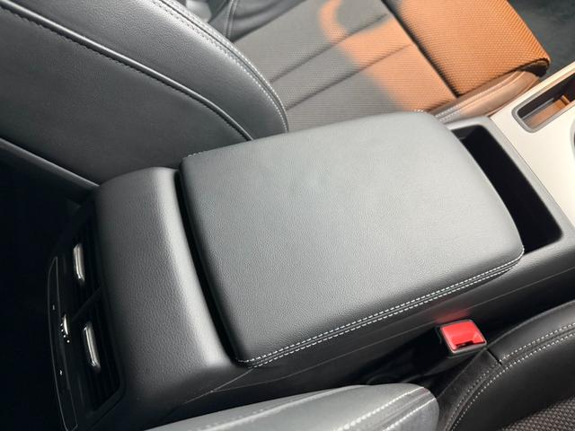 Ａ４アバント ２．０ＴＦＳＩクワトロスポーツ　Ｓラインパッケージ　アダプティブクルーズコントロール　フルセグＴＶ　パワーバックドア　パワーシート　Ｂｌｕｅｔｏｏｔｈ　全方位カメラ　純正ナビ　純正ＡＷ１８インチ　ＥＴＣ２．０（35枚目）