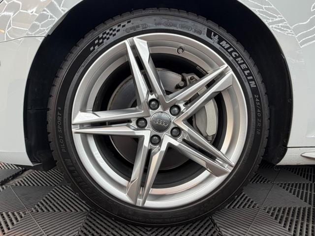 Ａ４アバント ２．０ＴＦＳＩクワトロスポーツ　Ｓラインパッケージ　アダプティブクルーズコントロール　フルセグＴＶ　パワーバックドア　パワーシート　Ｂｌｕｅｔｏｏｔｈ　全方位カメラ　純正ナビ　純正ＡＷ１８インチ　ＥＴＣ２．０（55枚目）