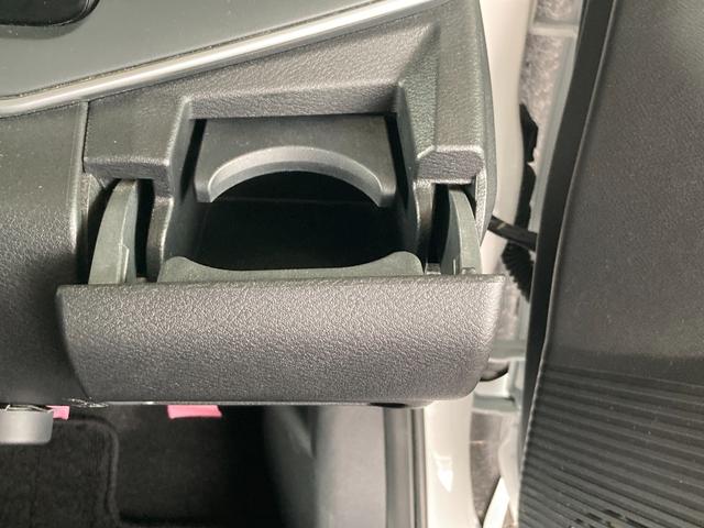 ノート Ｓ　ｅ－ＰＯＷＥＲ　ＬＥＤヘッドランプ＆ＬＥＤフォグ　日産純正ナビ　フルセグＴＶ　アラウンドビューモニター　ナビ連動ドラレコ　ＥＴＣ　インテリジェントルームミラー　ブラインドスポット　電動パーキング（35枚目）