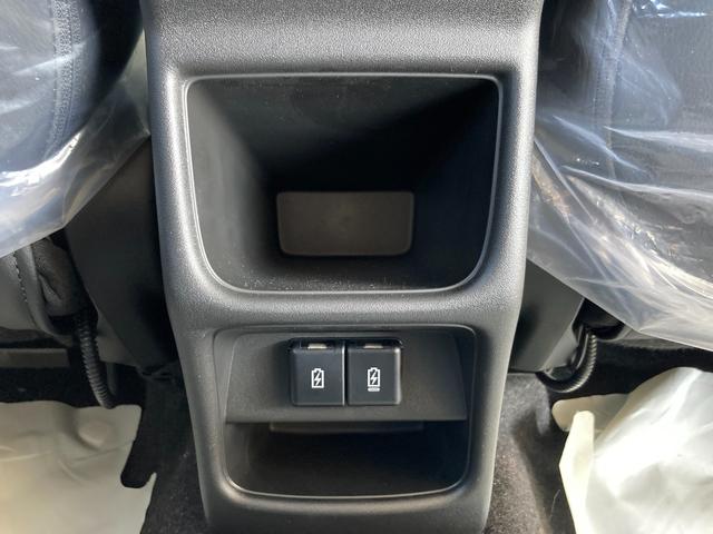 フロンクス ベースグレード　全方位モニター付メモリーナビ（スズキコネクト対応）　フルセグＴＶ　スズキセーフティサポート　ＬＥＤヘッド　アダプティブクルーズ　ブラインドスポットモニター　シートヒーター　ワイヤレス充電　１６アルミ（37枚目）