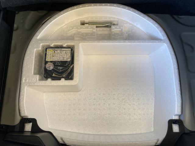 フロンクス ベースグレード　全方位モニター付メモリーナビ（スズキコネクト対応）　フルセグＴＶ　スズキセーフティサポート　ＬＥＤヘッド　アダプティブクルーズ　ブラインドスポットモニター　シートヒーター　ワイヤレス充電　１６アルミ（43枚目）