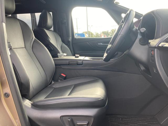 アルファード Ｚ　トヨタチームメイト　モデリスタエアロ＆マフラー　ムーンルーフ　後席サイドサンシェード　デジタルインナーミラー　スペアタイヤ　１３．２型後席モニター　寒冷地仕様　ＨＵＤ　レインクリアリングブルーミラー（10枚目）