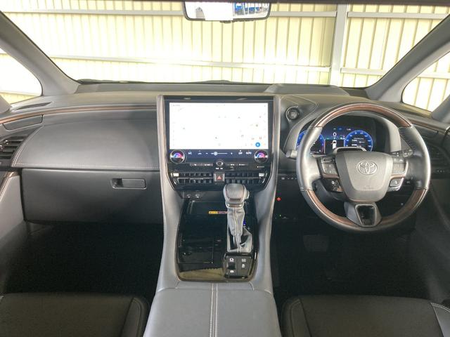 アルファード Ｚ　トヨタチームメイト　モデリスタエアロ＆マフラー　ムーンルーフ　後席サイドサンシェード　デジタルインナーミラー　スペアタイヤ　１３．２型後席モニター　寒冷地仕様　ＨＵＤ　レインクリアリングブルーミラー（11枚目）