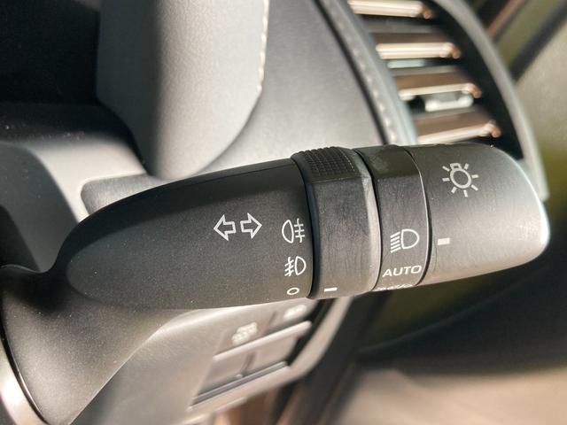 アルファード Ｚ　トヨタチームメイト　モデリスタエアロ＆マフラー　ムーンルーフ　後席サイドサンシェード　デジタルインナーミラー　スペアタイヤ　１３．２型後席モニター　寒冷地仕様　ＨＵＤ　レインクリアリングブルーミラー（27枚目）