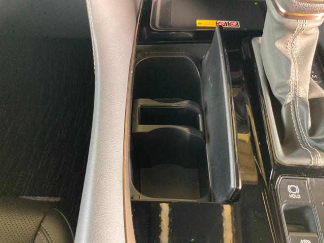 アルファード Ｚ　トヨタチームメイト　モデリスタエアロ＆マフラー　ムーンルーフ　後席サイドサンシェード　デジタルインナーミラー　スペアタイヤ　１３．２型後席モニター　寒冷地仕様　ＨＵＤ　レインクリアリングブルーミラー（31枚目）