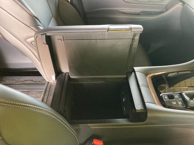 アルファード Ｚ　トヨタチームメイト　モデリスタエアロ＆マフラー　ムーンルーフ　後席サイドサンシェード　デジタルインナーミラー　スペアタイヤ　１３．２型後席モニター　寒冷地仕様　ＨＵＤ　レインクリアリングブルーミラー（40枚目）