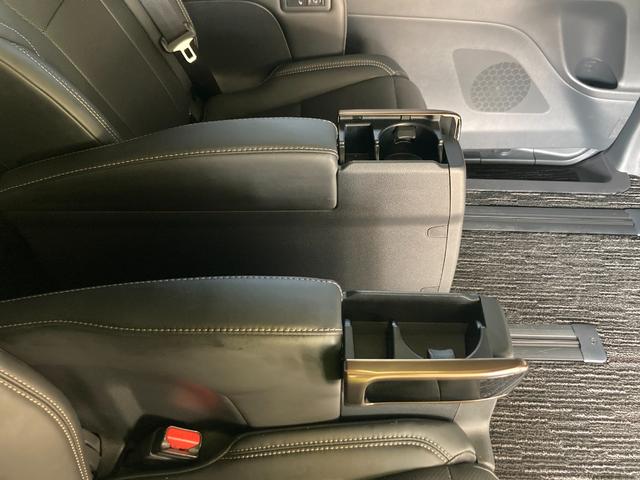 アルファード Ｚ　トヨタチームメイト　モデリスタエアロ＆マフラー　ムーンルーフ　後席サイドサンシェード　デジタルインナーミラー　スペアタイヤ　１３．２型後席モニター　寒冷地仕様　ＨＵＤ　レインクリアリングブルーミラー（46枚目）