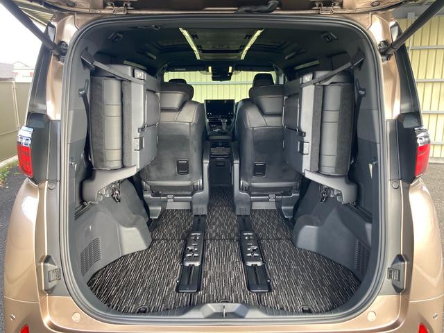 アルファード Ｚ　トヨタチームメイト　モデリスタエアロ＆マフラー　ムーンルーフ　後席サイドサンシェード　デジタルインナーミラー　スペアタイヤ　１３．２型後席モニター　寒冷地仕様　ＨＵＤ　レインクリアリングブルーミラー（54枚目）