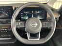 【ステアリング】革巻きステアリングはグリップ感がよく運転がしやすいです!