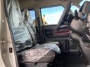【運転席】シートリフター付きでお好みの運転姿勢がとれます!