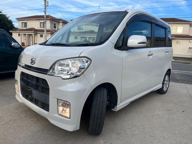 タントエグゼ カスタムＲＳ　バックカメラ　ＴＶ　ＨＩＤ　スマートキー　ＣＶＴ　盗難防止システム　ＡＢＳ　ＣＤ　ＵＳＢ　ミュージックプレイヤー接続可　Ｂｌｕｅｔｏｏｔｈ　アルミホイール　衝突安全ボディ　エアコン　パワーステアリング（13枚目）