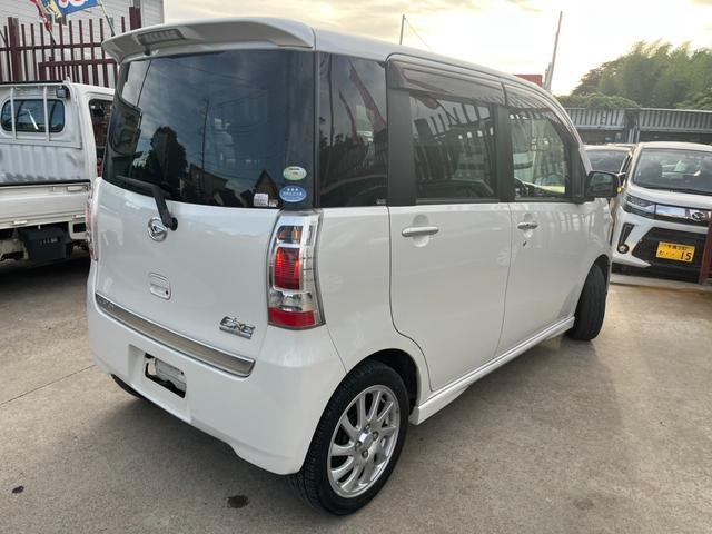 タントエグゼ カスタムＲＳ　バックカメラ　ＴＶ　ＨＩＤ　スマートキー　ＣＶＴ　盗難防止システム　ＡＢＳ　ＣＤ　ＵＳＢ　ミュージックプレイヤー接続可　Ｂｌｕｅｔｏｏｔｈ　アルミホイール　衝突安全ボディ　エアコン　パワーステアリング（14枚目）