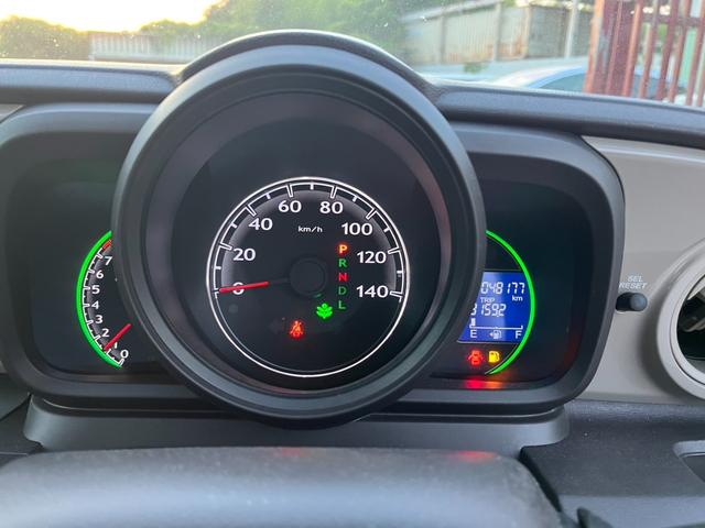 Ｎ－ＯＮＥ Ｇ　バックカメラ　スマートキー　アイドリングストップ　電動格納ミラー　ベンチシート　ＣＶＴ　盗難防止システム　ＡＢＳ　ＥＳＣ　ＣＤ　Ｂｌｕｅｔｏｏｔｈ　アルミホイール　衝突安全ボディ　エアコン（4枚目）