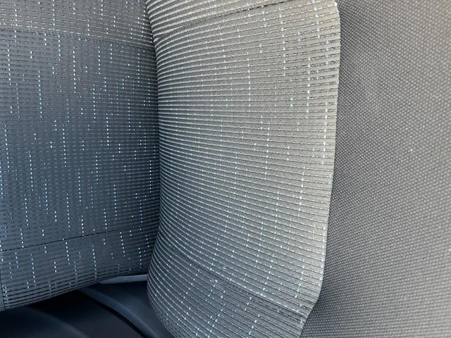 ムーヴ カスタム　ＲＳ　４ＷＤ　バックカメラ　ＴＶ　オートライト　スマートキー　ＣＶＴ　盗難防止システム　ＡＢＳ　ＵＳＢ　ミュージックプレイヤー接続可　アルミホイール　衝突安全ボディ　エアコン　パワーステアリング（21枚目）