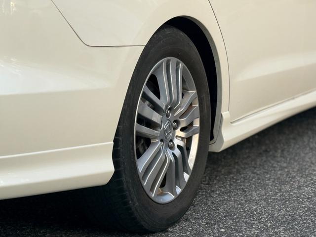 オデッセイ アブソルート　禁煙車１年保障無限スポイラーＴＥＩＮ車高調純正アルミハーフレザーＥＴＣバックカメラパドルシフト盗難防止装置　　頸部衝撃緩和ヘッドレスト横滑り防止装置ＭＴモード付き（16枚目）