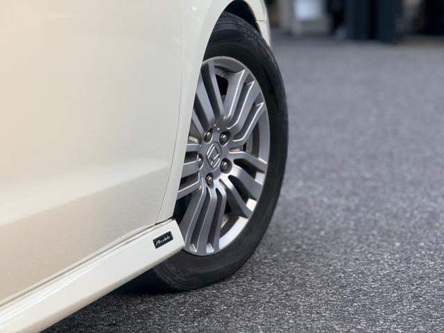 オデッセイ アブソルート　禁煙車１年保障無限スポイラーＴＥＩＮ車高調純正アルミハーフレザーＥＴＣバックカメラパドルシフト盗難防止装置　　頸部衝撃緩和ヘッドレスト横滑り防止装置ＭＴモード付き（17枚目）