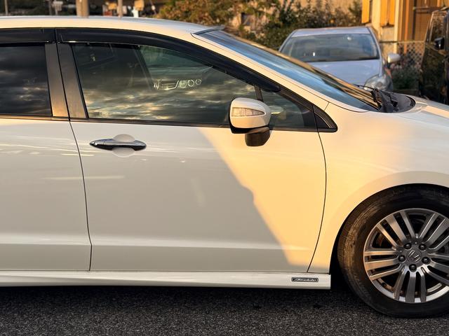 オデッセイ アブソルート　禁煙車１年保障無限スポイラーＴＥＩＮ車高調純正アルミハーフレザーＥＴＣバックカメラパドルシフト盗難防止装置　　頸部衝撃緩和ヘッドレスト横滑り防止装置ＭＴモード付き（28枚目）