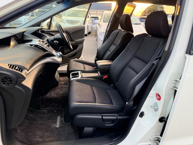 オデッセイ アブソルート　禁煙車１年保障無限スポイラーＴＥＩＮ車高調純正アルミハーフレザーＥＴＣバックカメラパドルシフト盗難防止装置　　頸部衝撃緩和ヘッドレスト横滑り防止装置ＭＴモード付き（54枚目）