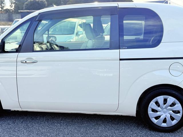 ポルテ F アラモード 禁煙車2年保障純正BTナビバックカメラアイドリングストップHIDオート電動スライドドアステアリングスイッチプッシュスタートスマートキー記録簿あり新車保証あり(34枚目)