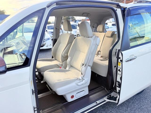 ポルテ F アラモード 禁煙車2年保障純正BTナビバックカメラアイドリングストップHIDオート電動スライドドアステアリングスイッチプッシュスタートスマートキー記録簿あり新車保証あり(56枚目)