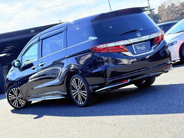 オデッセイ アブソルート・ＥＸ　禁煙車１年保障両側電動スライドドアＥＴＣ３６０度カメラレザーシートＢＴナビパドルシフト　盗難防止装置　横滑り防止装置　クルーズコントロール（12枚目）