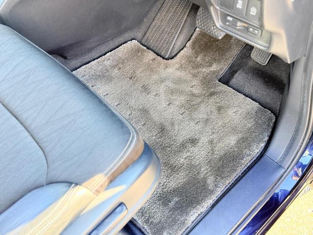 オデッセイ アブソルート・ＥＸ　禁煙車１年保障両側電動スライドドアＥＴＣ３６０度カメラレザーシートＢＴナビパドルシフト　盗難防止装置　横滑り防止装置　クルーズコントロール（68枚目）