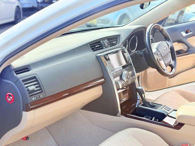 マークＸ ２５０Ｇ　リラックスセレクション　禁煙車Ｇ’ｓフロントリアバンパーカスタム可　社外アルミバックカメラＥＴＣ　ＢＴナビ　横滑り防止装置　盗難防止装置　頸部衝撃緩和ヘッドレスト（41枚目）