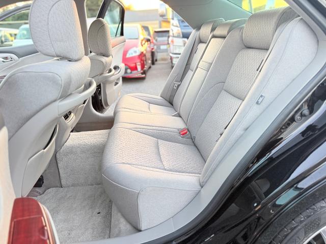 クラウン ２．５ロイヤルサルーンスペシャルエディション　禁煙車ＲＥＧＮＯタイヤ純正ナＡＷ　ＢｌｕｅｔｏｏｔｈＰスタートＥＴＣＢカメラ純正ＡＷ純正ナビ　クルーズコントロール　アダプティブヘッドライト　盗難防止装置　頸部衝撃緩和ヘッドレスト（56枚目）