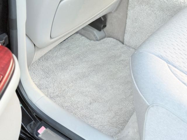 クラウン ２．５ロイヤルサルーンスペシャルエディション　禁煙車ＲＥＧＮＯタイヤ純正ナＡＷ　ＢｌｕｅｔｏｏｔｈＰスタートＥＴＣＢカメラ純正ＡＷ純正ナビ　クルーズコントロール　アダプティブヘッドライト　盗難防止装置　頸部衝撃緩和ヘッドレスト（62枚目）