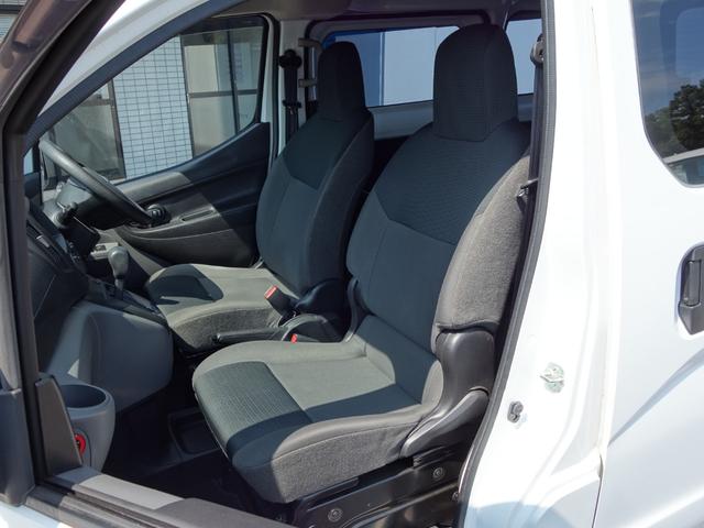 日産 ＮＶ２００バネットバン