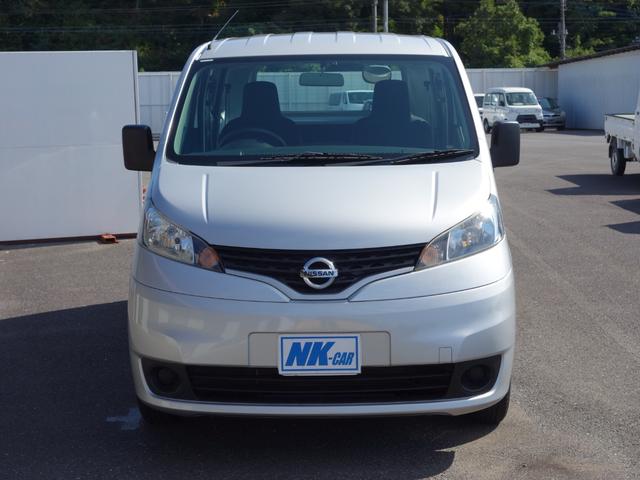 日産 ＮＶ２００バネットバン