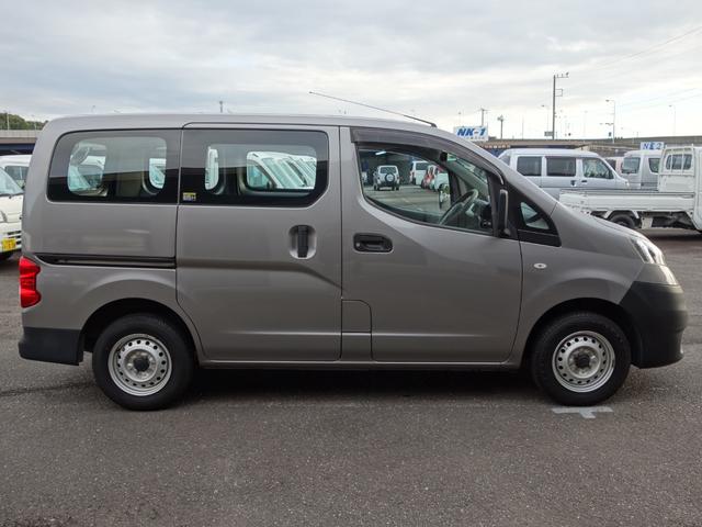 日産 ＮＶ２００バネットバン