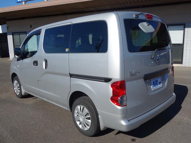 日産 ＮＶ２００バネットバン