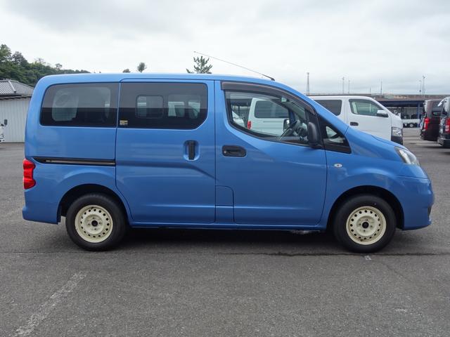 ＮＶ２００バネットバン ＧＸ　走行２７０００ｋｍ　社外メモリーナビ　バックカメラ　ＥＴＣ　キーレス　ワンセグ　Ｂｌｕｅｔｏｏｔｈ　ＵＳＢ　両側スライドドア　パワーウィンドウ（4枚目）
