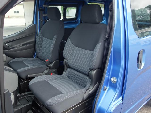 ＮＶ２００バネットバン ＧＸ　走行２７０００ｋｍ　社外メモリーナビ　バックカメラ　ＥＴＣ　キーレス　ワンセグ　Ｂｌｕｅｔｏｏｔｈ　ＵＳＢ　両側スライドドア　パワーウィンドウ（13枚目）