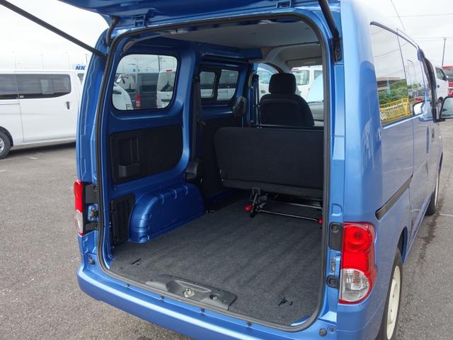 ＮＶ２００バネットバン ＧＸ　走行２７０００ｋｍ　社外メモリーナビ　バックカメラ　ＥＴＣ　キーレス　ワンセグ　Ｂｌｕｅｔｏｏｔｈ　ＵＳＢ　両側スライドドア　パワーウィンドウ（18枚目）