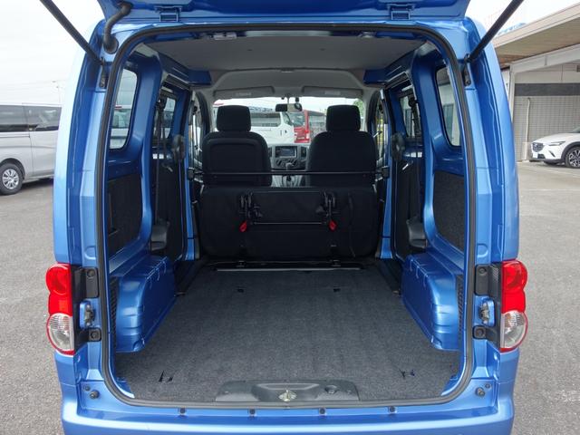 ＮＶ２００バネットバン ＧＸ　走行２７０００ｋｍ　社外メモリーナビ　バックカメラ　ＥＴＣ　キーレス　ワンセグ　Ｂｌｕｅｔｏｏｔｈ　ＵＳＢ　両側スライドドア　パワーウィンドウ（27枚目）